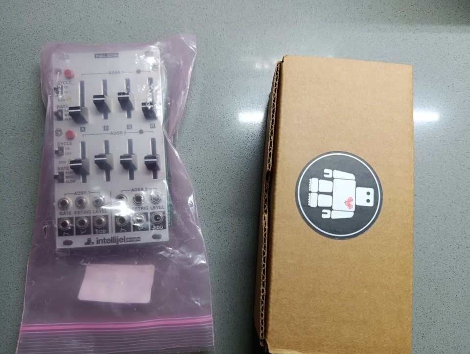 Intellijel Dual ADSR Eurorack Synth Module de segunda mano · Foto 3 de 3 · Barcelona · 180 €
