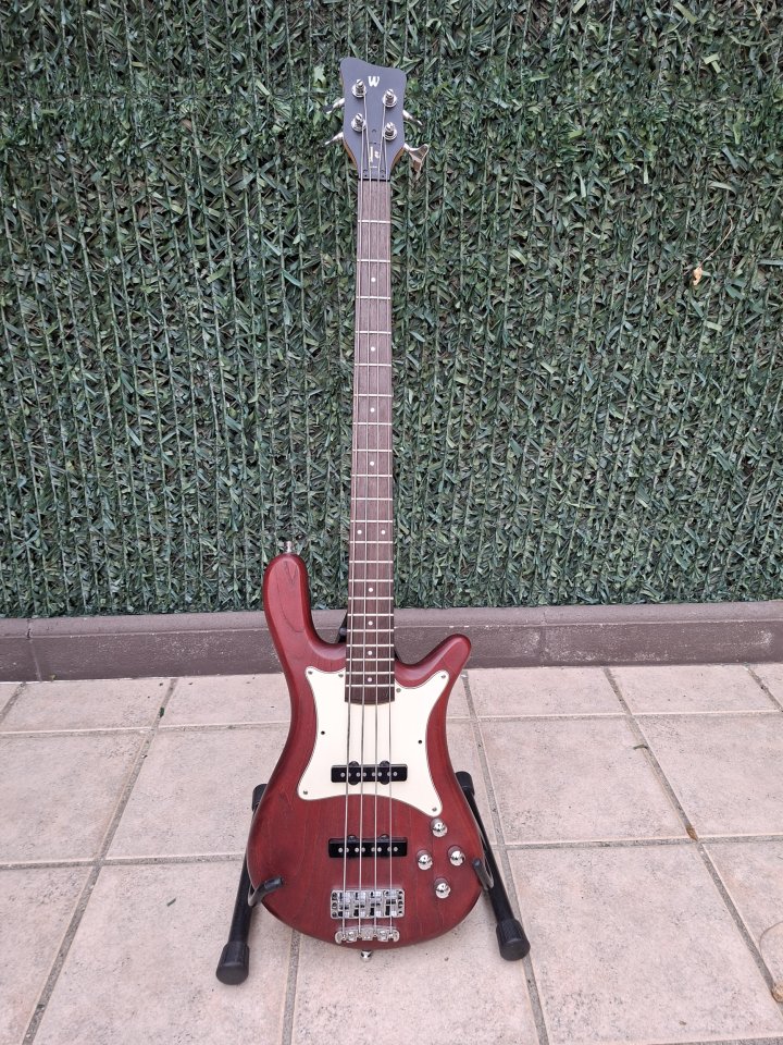 Warwick GPS Streamer CV 4 Cuerdas. de segunda mano · Foto 1 de 5 · Madrid · 1600 €