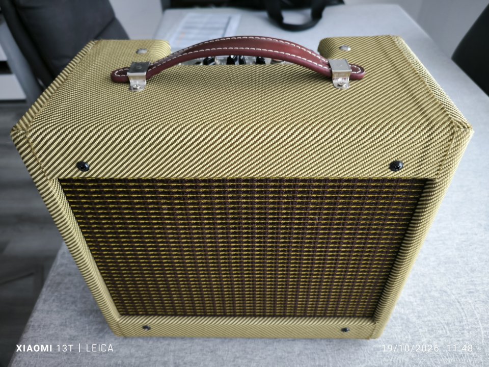 Fender Champ 5F1 Tweed réplica de segunda mano · Foto 1 de 5 · Valencia · 675 €