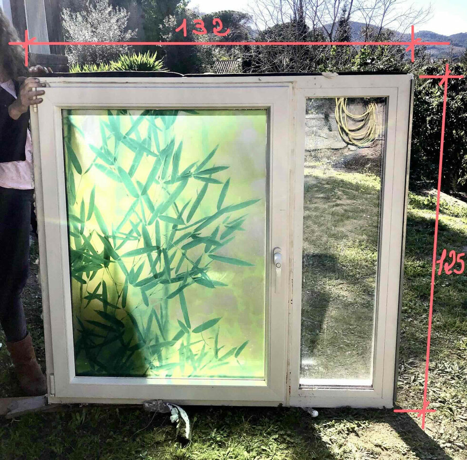 Ventanas y puertas acústicas. Ventana oscilobatiente PVC + fijo