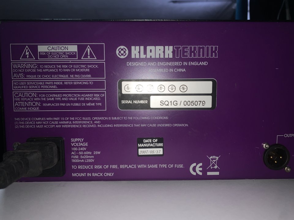 Klark Teknik SQ1G – EQ Gráfico Profesional 2x30 Bandas