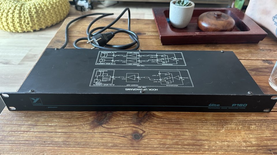Yorkville Elite P160 de segunda mano · Foto 1 de 3 · Barcelona · 110 €