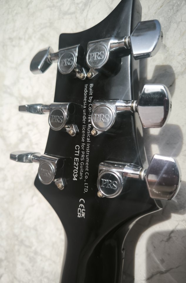 PRS SE Custom 24 Black Gold Burst CAMBIO de segunda mano · Foto 6 de 8 · Murcia