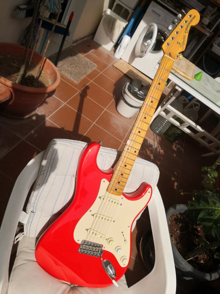 SQUIER JV 1983 red nueva !!!
