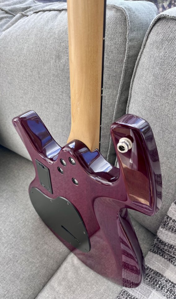 Parker P44 HH Piezo (Made in Korea) – Acabado Cherry – ¡Impecable!