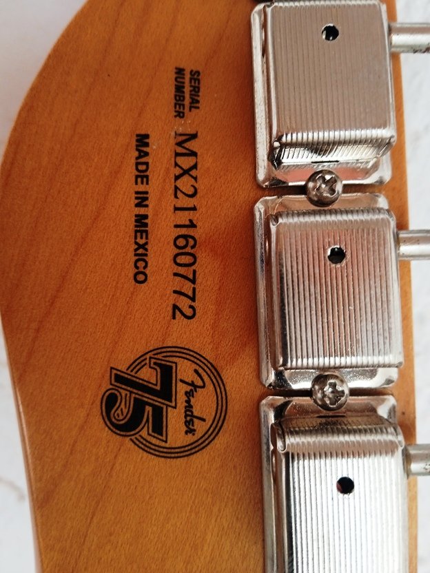 Fender Telecaster Noventa 2021 con mejoras de segunda mano · Foto 2 de 2 · Valencia · 725 €