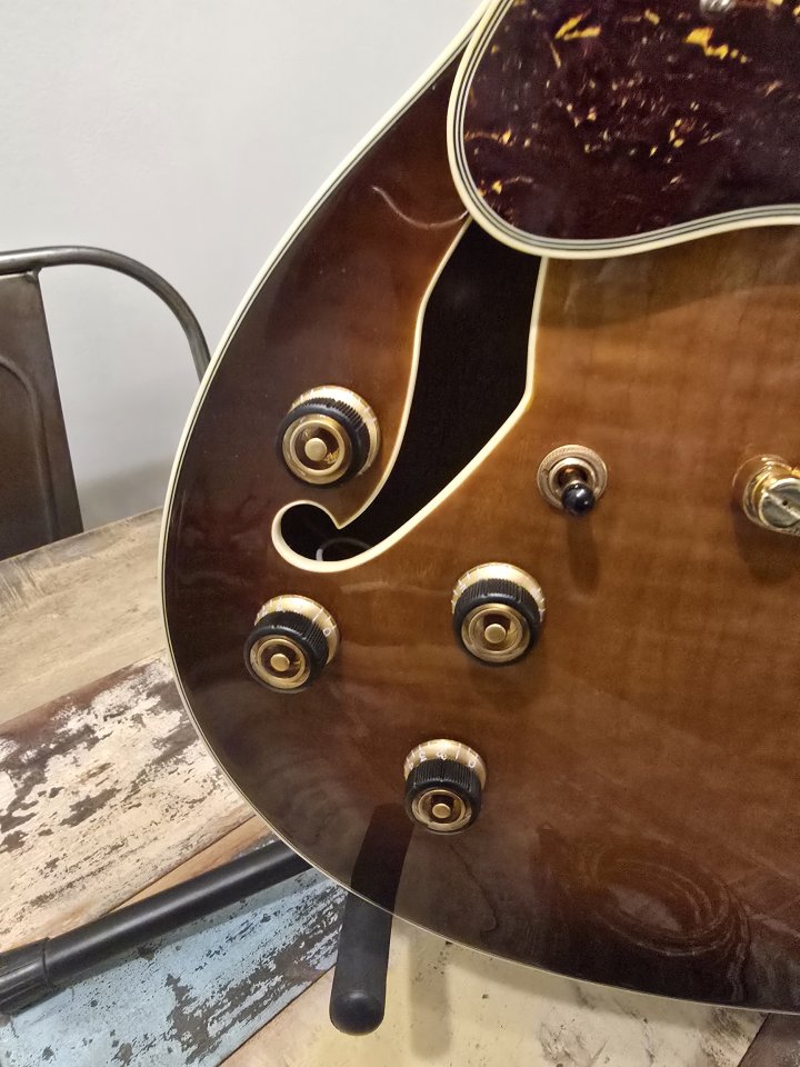 ibanez artcore as93  para zurdos