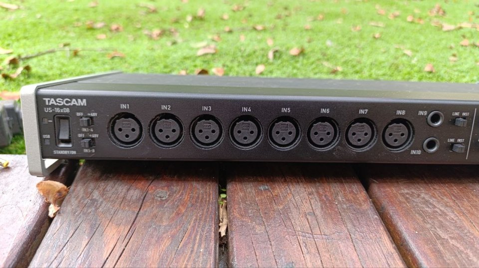 Tascam US-16x08 Interfaz Audio USB de segunda mano · Foto 2 de 8 · Barcelona · 280 €