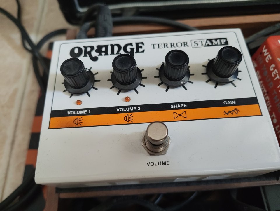 Orange Terror Stamp de segunda mano · Foto 1 de 2 · Málaga · 125 €