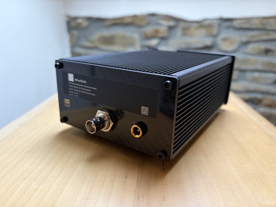 Audio Cloclk 10 MHz AfterDark Giesemann OCXO Master Clock Grado: Prince de segunda mano · Foto 3 de 4 · Gipuzkoa · 225 €