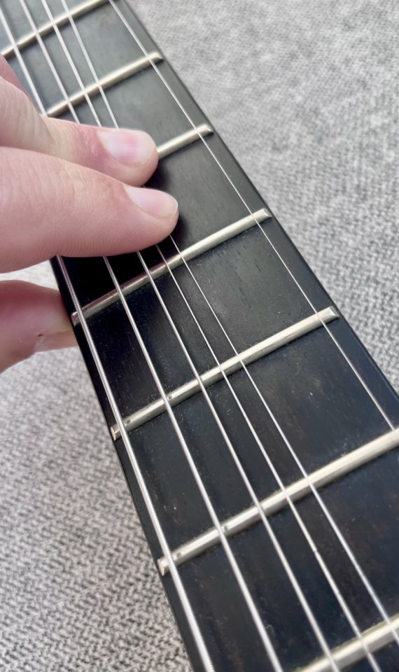 Parker P44 HH Piezo (Made in Korea) – Acabado Cherry – ¡Impecable!