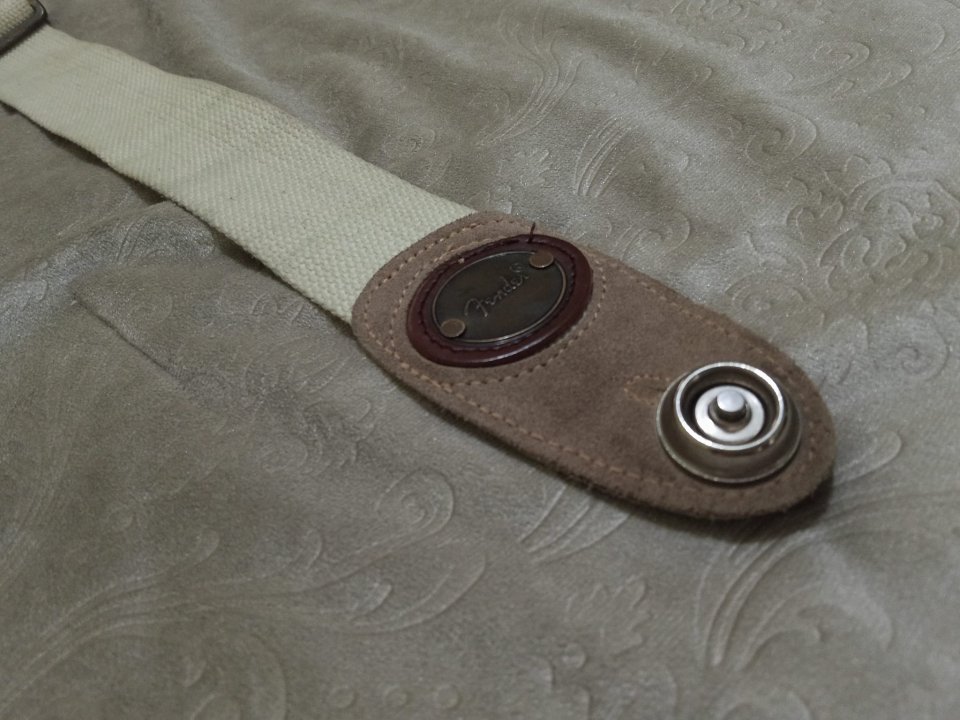 Correa original Fender de tela y cuero