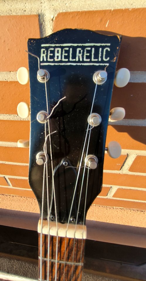 ¡REBAJÓN! Rebelrelic Les Paul Jr. Relic 2020 PVP 2500€ ¡2.6 KG.!