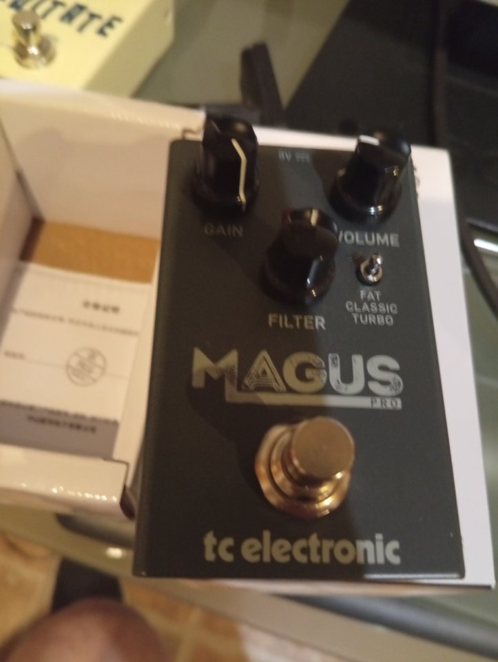 TC Electronic Magus+Wah BOSS FW-3 de segunda mano · Foto 1 de 5 · Valencia · 60 €