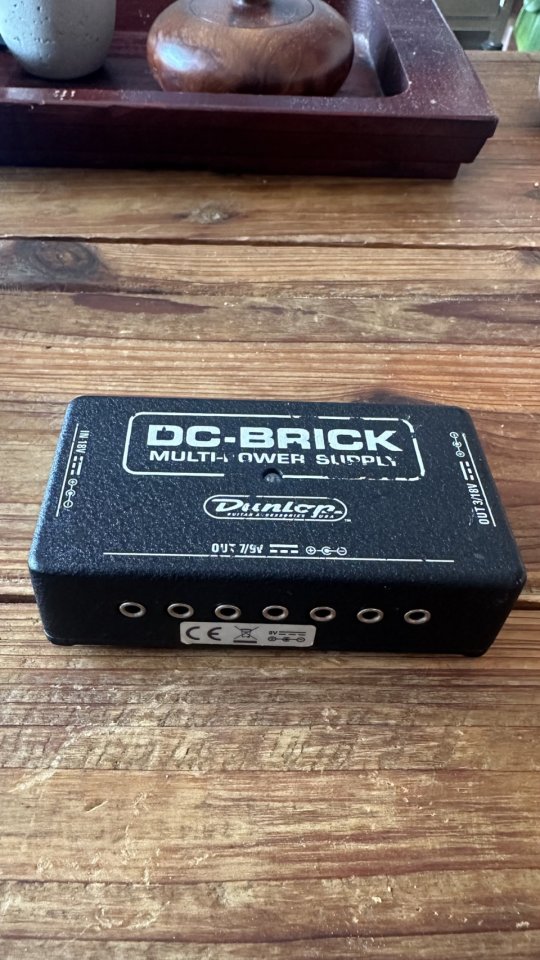 Dunlop DC Brick Fuente de Alimentación de segunda mano · Foto 1 de 3 · Barcelona · 50 €