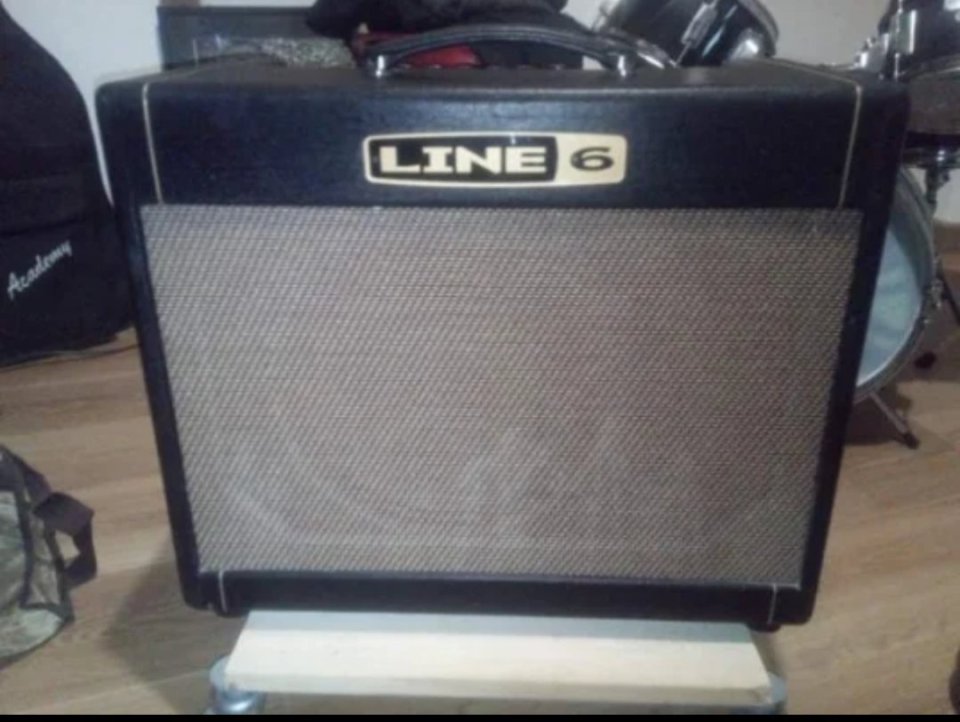 Line 6 dt25