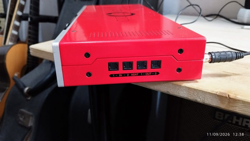 Interfaz Audio Antelope Zen Studio de segunda mano · Foto 4 de 4 · Barcelona · 540 €