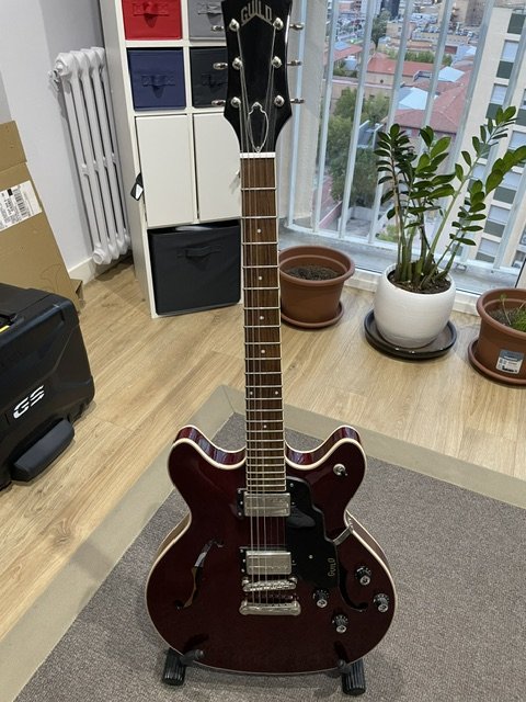 Guitarra Guild Starfire I DC Cherry de segunda mano · Foto 10 de 10 · Zaragoza · 460 €