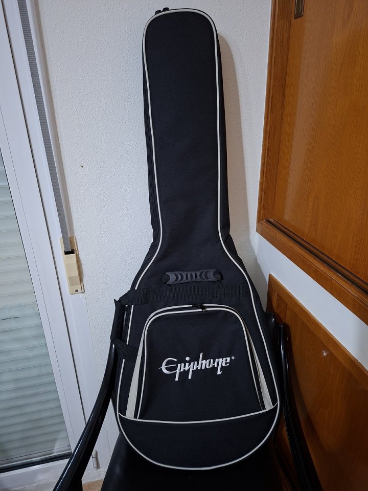 Epiphone ES-335 BIGSBY Watermelon. de segunda mano · Foto 7 de 9 · Alicante · 750 €