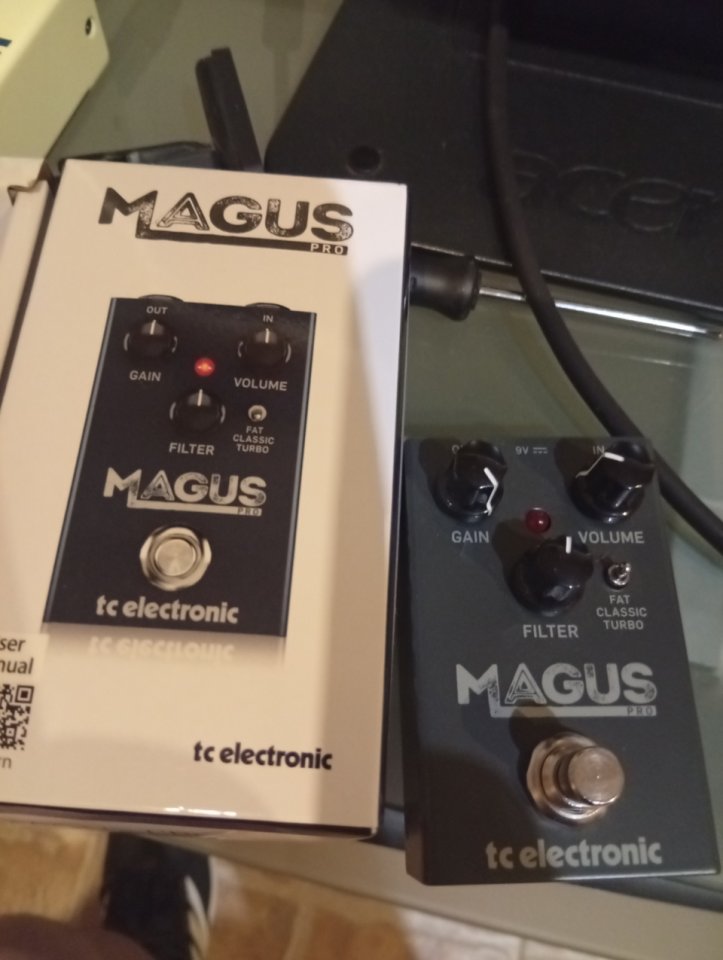 TC Electronic Magus+Wah BOSS FW-3 de segunda mano · Foto 3 de 5 · Valencia · 60 €