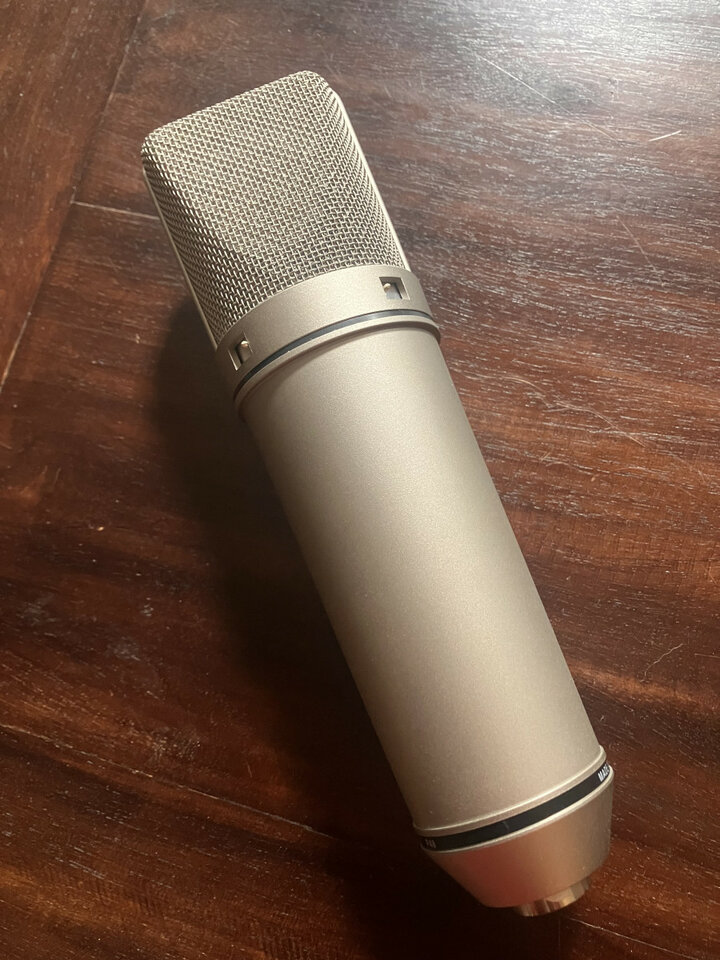 Micrófono condensador Neumann U87 ai de segunda mano · Foto 2 de 4 · Madrid · 1780 €