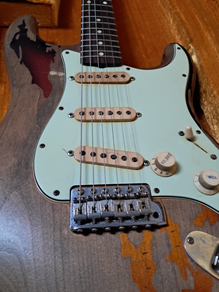 Fender Stratocaster Custom Shop - Rory Gallagher de segunda mano · Foto 3 de 6 · Madrid · 4500 €