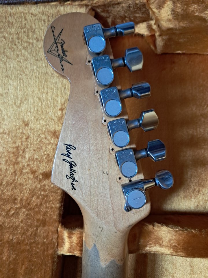 Fender Stratocaster Custom Shop - Rory Gallagher de segunda mano · Foto 5 de 6 · Madrid · 4500 €
