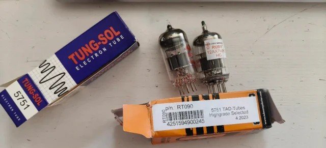 MARSHALL DSL 5 de segunda mano · Foto 2 de 5 · Barcelona · 230 €