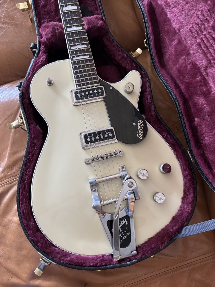 Gretsch G6128T Players Edition Jet DS Bigsby - cambios dentro