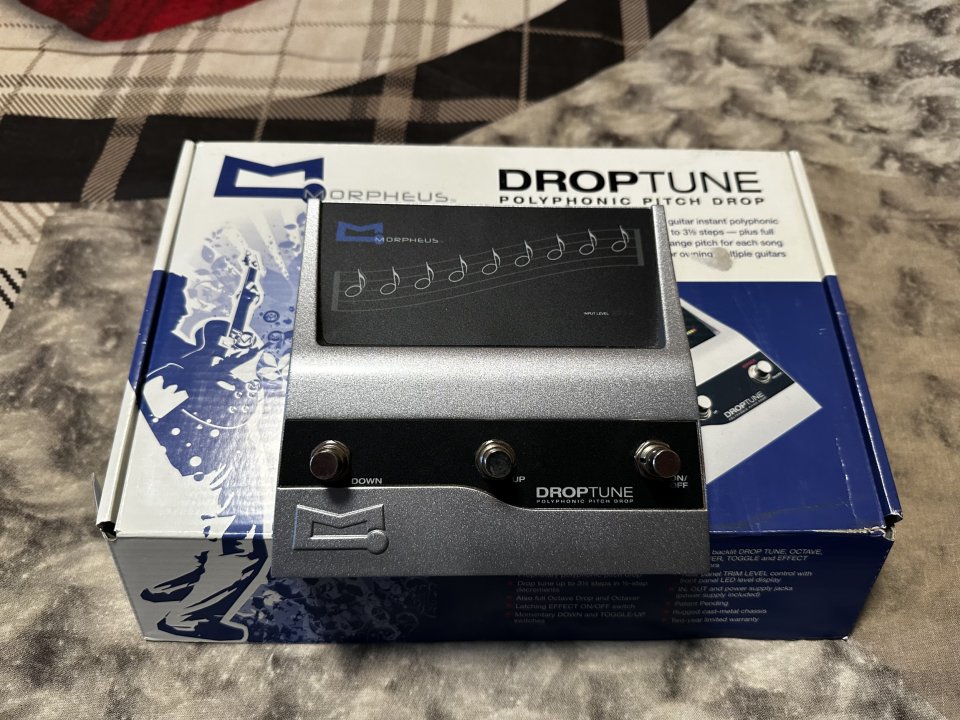 Pack Pedales Morpheus Droptune y Mooer Pich Step de segunda mano · Foto 1 de 6 · Burgos · 200 €