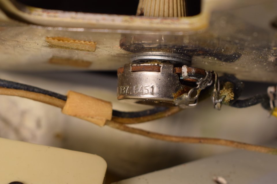 Fender Jazzmaster 1965 de segunda mano · Foto 7 de 10 · Pontevedra · 7500 €