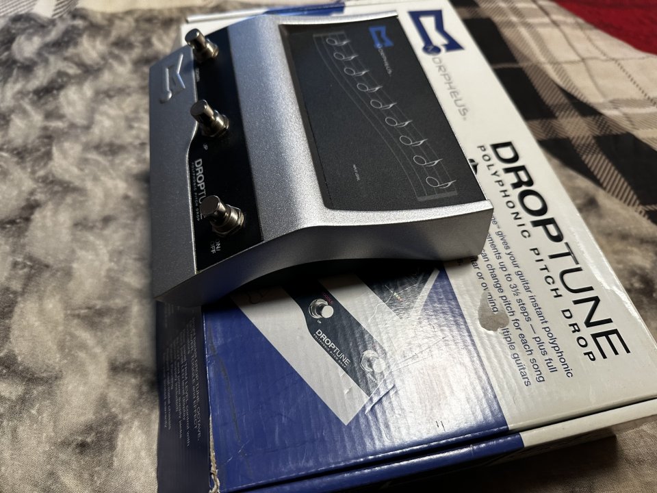 Pack Pedales Morpheus Droptune y Mooer Pich Step de segunda mano · Foto 3 de 6 · Burgos · 200 €