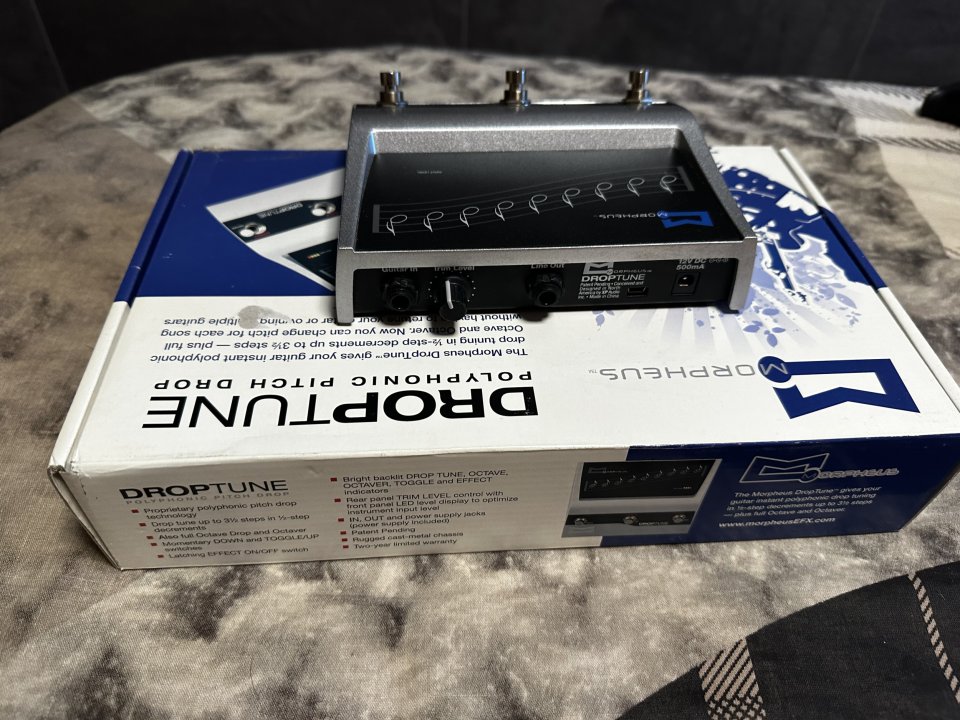 Pack Pedales Morpheus Droptune y Mooer Pich Step de segunda mano · Foto 4 de 6 · Burgos · 200 €