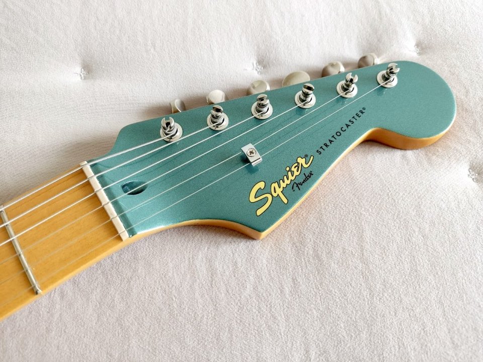 SQUIER CLASSIC VIBE CV STRATOCASTER ’50s SHERWOOD GREEN METALLIC de segunda mano · Foto 6 de 10 · Araba · 375 €