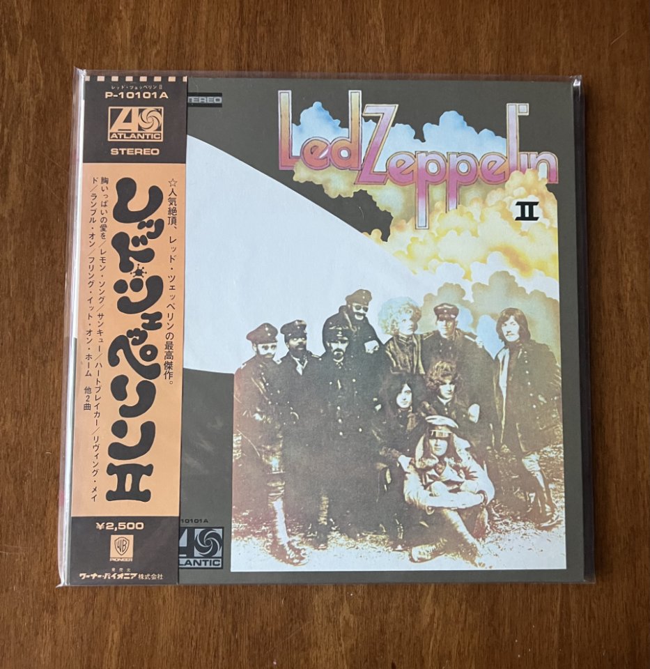 Led Zeppelin II. Japan LP OBI + poster