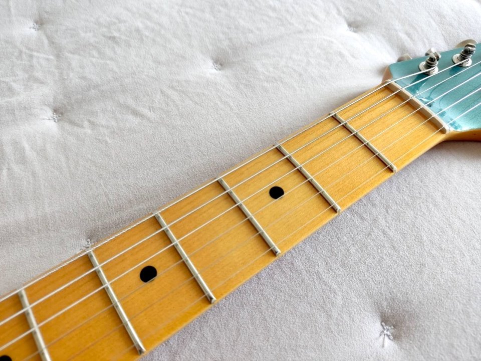 SQUIER CLASSIC VIBE CV STRATOCASTER ’50s SHERWOOD GREEN METALLIC de segunda mano · Foto 7 de 10 · Araba · 375 €