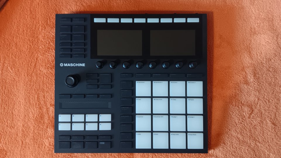Maschine MK 3 + Decksaver