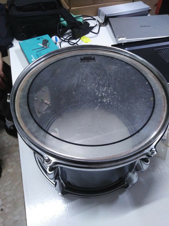 TOM YAMAHA Recording custom 13X9 pulgadas