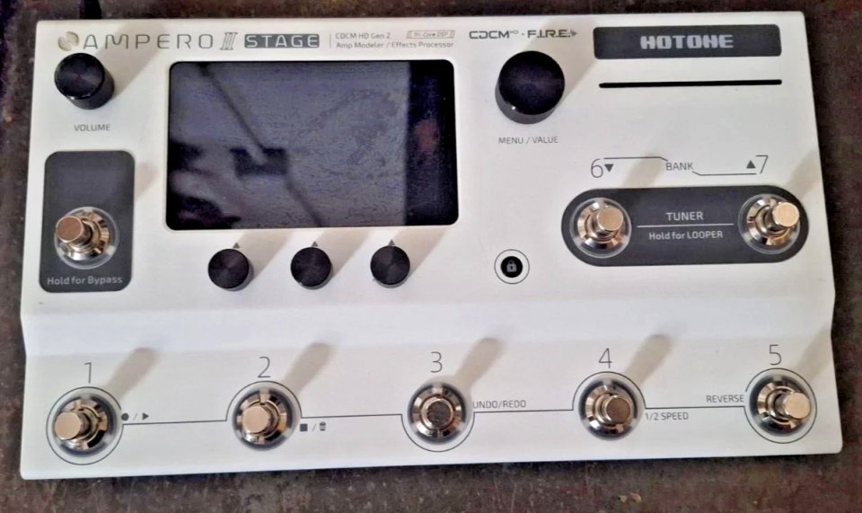 Ampero II Stage de segunda mano · Foto 1 de 3 · Madrid · 500 €