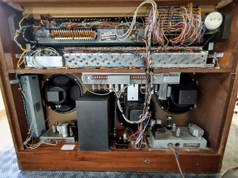 Órgano Hammond A100 original 1964