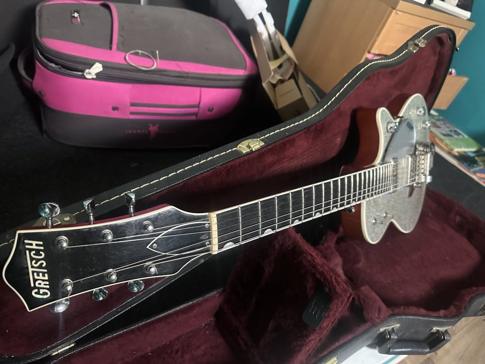 Gretsch dúo jet silver 2009 de segunda mano · Foto 3 de 10 · Segovia · 1850 €
