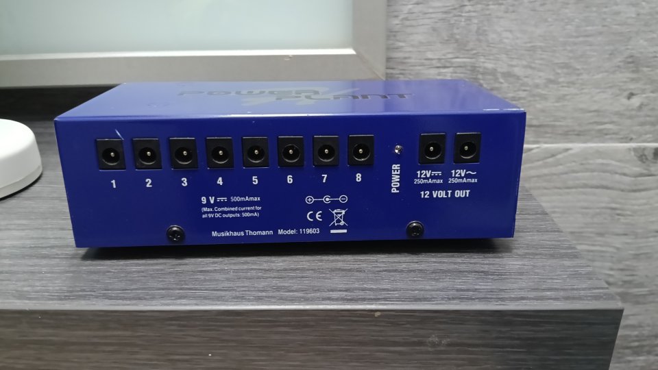 Fuente Alimentación Harley Benton Powerplant