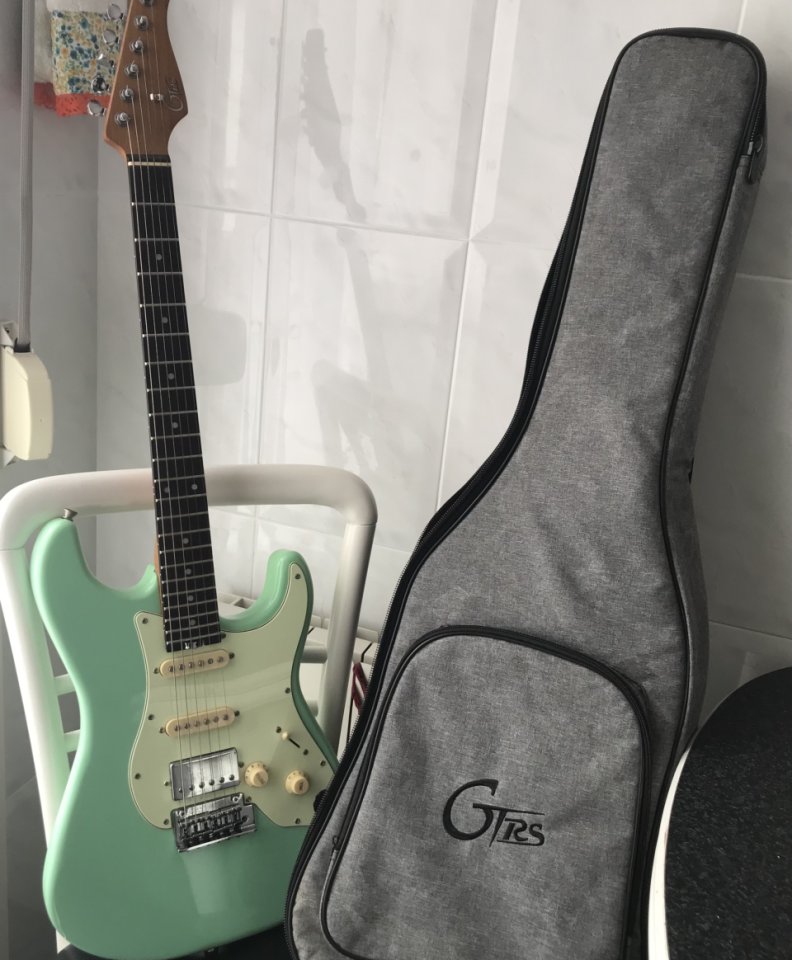 Mooer GTRS Guitars Standard 800 SG de segunda mano · Foto 1 de 2 · Bizkaia · 200 €