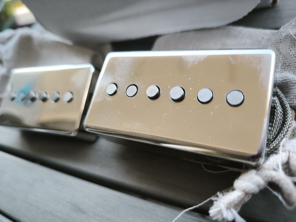 REBAJÓN!! Ron Ellis Ellisonic Humbucker Size ¡Nuevas! PVP 900€ de segunda mano · Foto 2 de 4 · Murcia · 420 €