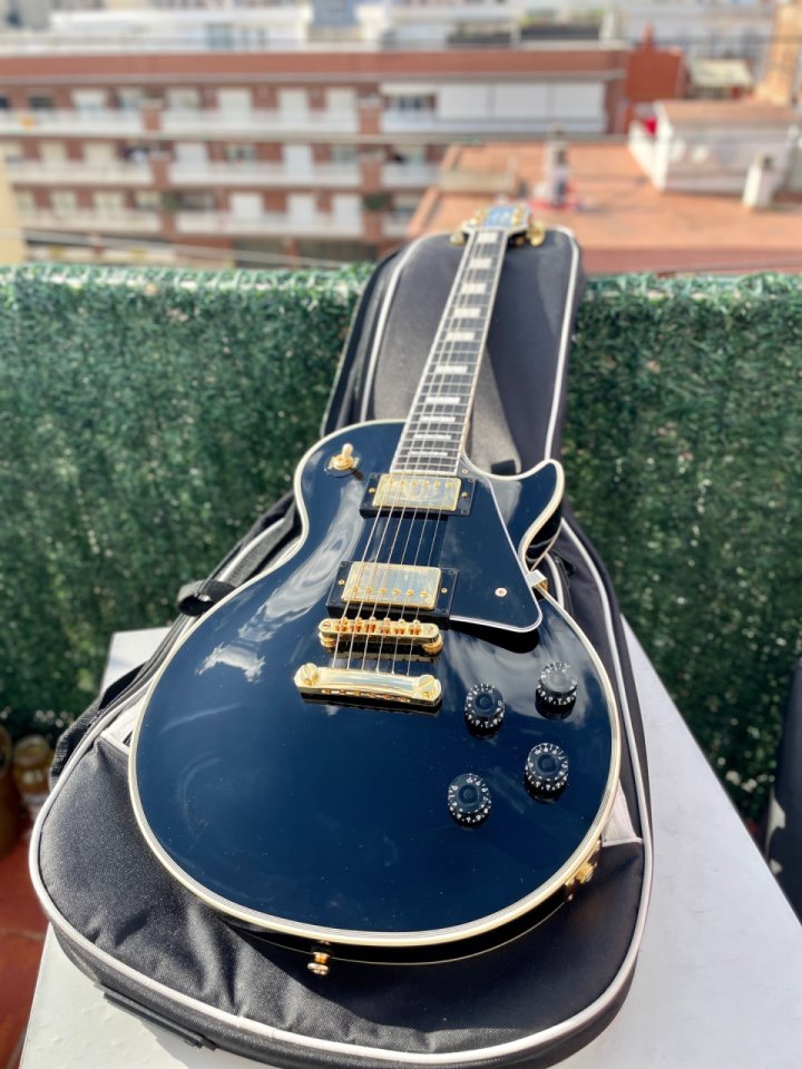 Epiphone Les Paul Custom 2025 de segunda mano · Foto 1 de 8 · Barcelona · 545 €