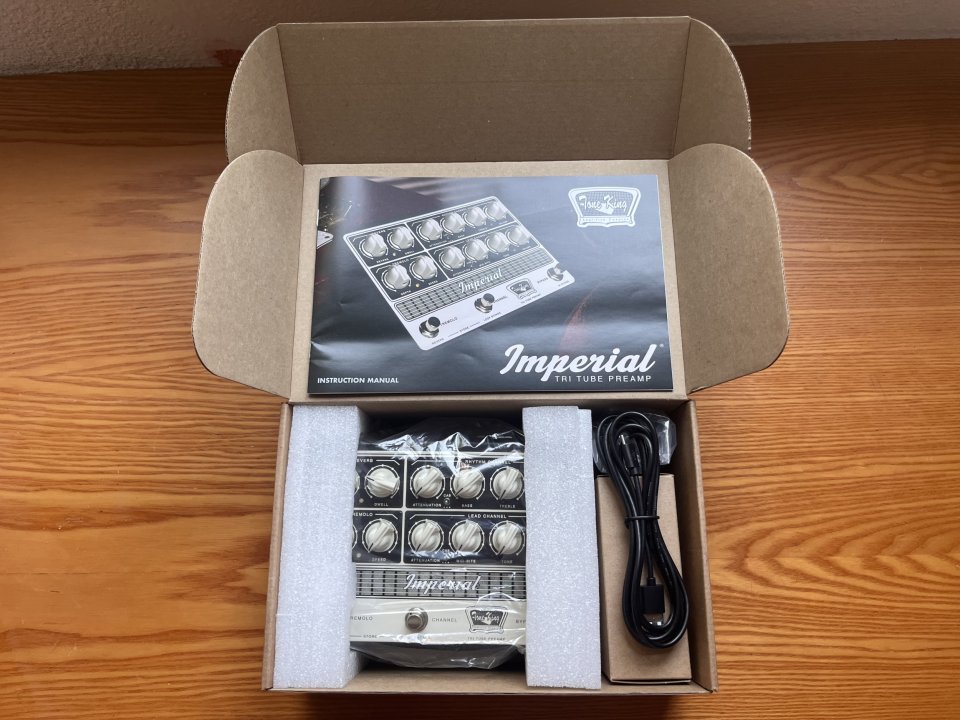 Tone King Imperial tri tube preamp de segunda mano · Foto 4 de 5 · Madrid · 499 €