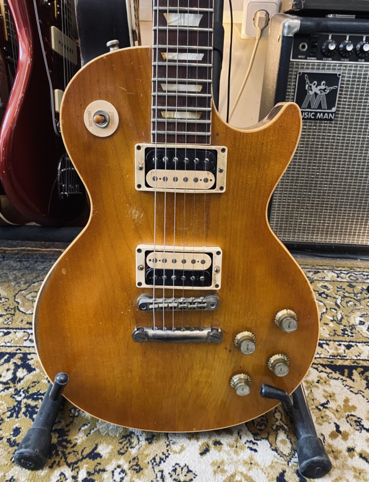 Gibson Les Paul R8 Custom Authentic 2001 (VIDEO) de segunda mano · Foto 1 de 10 · Madrid · 4900 €