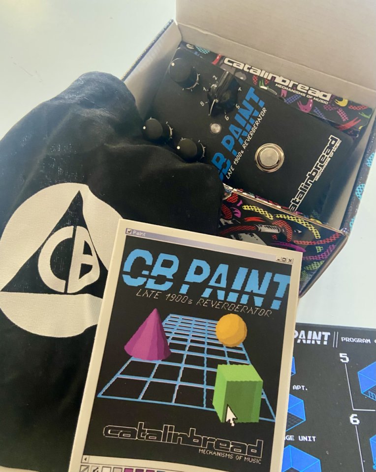 Catalinbread C B Paint de segunda mano · Foto 2 de 4 · Barcelona · 180 €