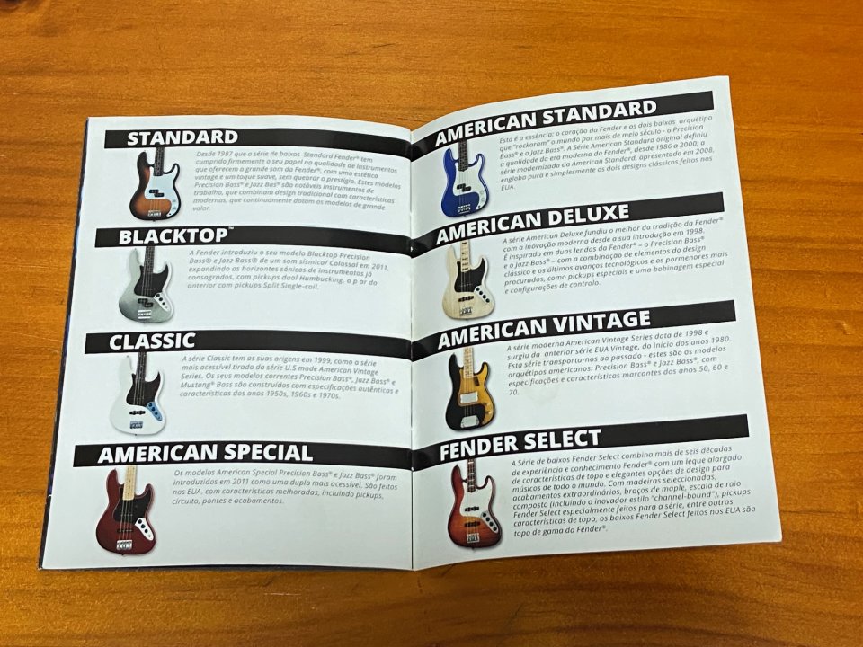 Catálogo Bajos Fender 2013 Edición portuguesa de segunda mano · Foto 9 de 10 · Badajoz · 20 €
