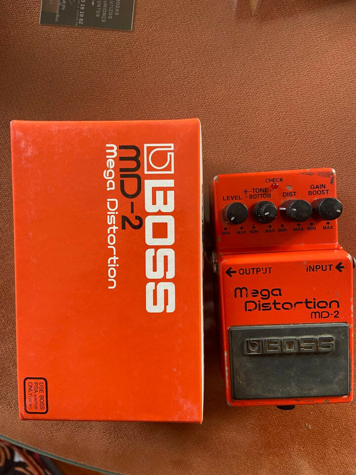 Boss MD-2 Mega Distortion Pedal